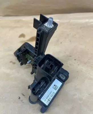 BMW 4 F36 Gran coupe Current control relay 9296152 19323000001 21072015
