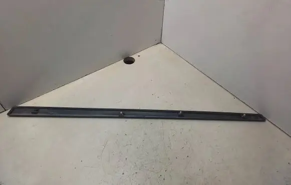 Suzuki Liana Front door trim (molding) 7754054