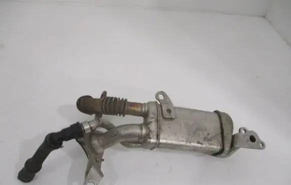 Renault Kadjar EGR valve cooler 147357324R