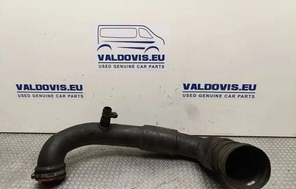 Volkswagen Crafter Intercooler hose/pipe 2E0129615G 8E0129615F