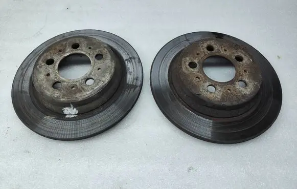 Volvo XC70 Rear brake disc