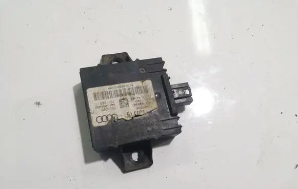 Audi A8 S8 D3 4E Alarm control unit/module 4E0907719