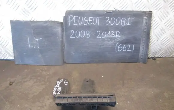 Peugeot 3008 I Other rear door trim element 9682809980