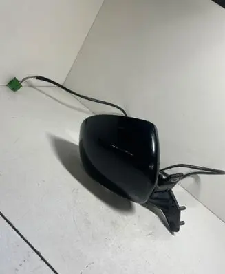 Volkswagen New Beetle Front door electric wing mirror E1010544