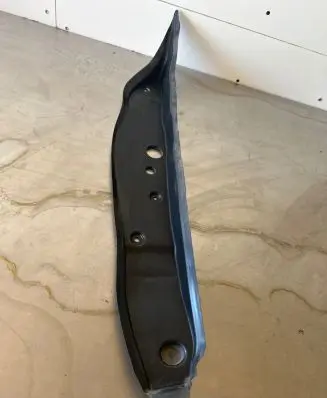 Mercedes-Benz GLC C253 Front arch trim A2538890025