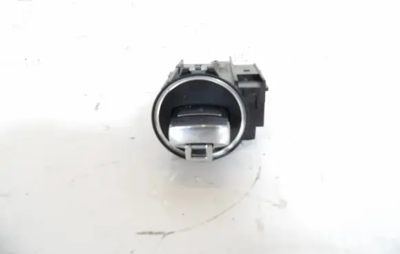 Volkswagen PASSAT B6 Ignition lock 3C0905843M
