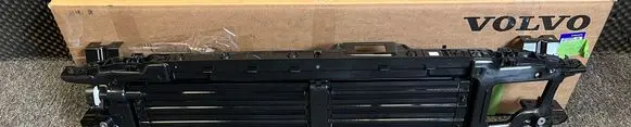 Volvo S60 Intercooler air guide/duct channel 32227973