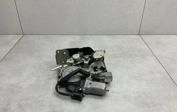 Jeep Grand Cherokee Tailgate/trunk/boot lock/catch/latch A9561313A
