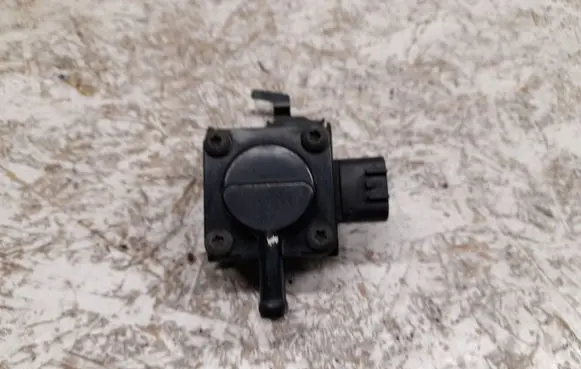 Toyota Avensis T250 Exhaust gas pressure sensor 8948020030