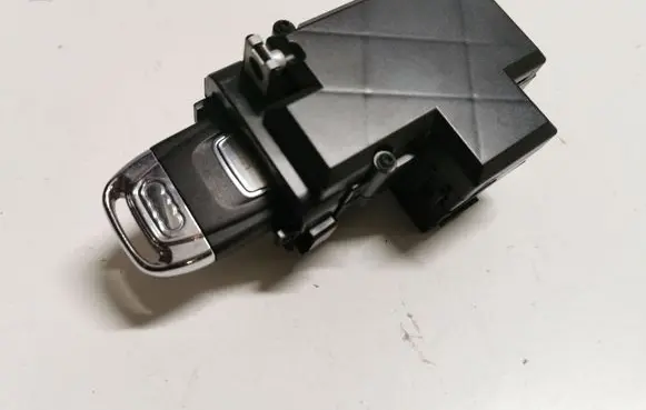 Audi A5 8T 8F Ignition lock 8K0909131