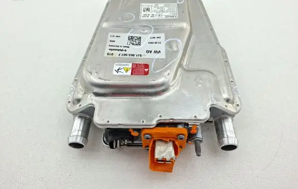 Porsche Taycan 9J1 Auxiliary heating control unit/module 9J1963507F 122R000550