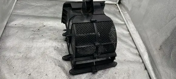 Chrysler Voyager Interior heater climate box assembly housing L565100 M7043001
