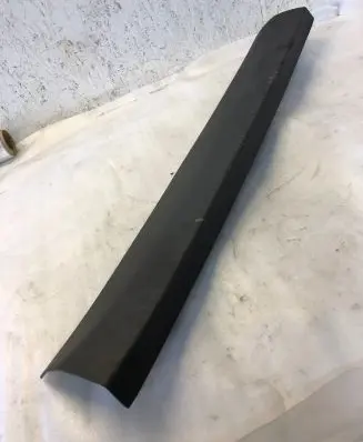 Opel Grandland X Tailgate trim Yp00036377