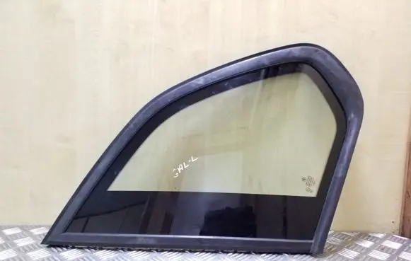 BMW X5 E70 Rear side window