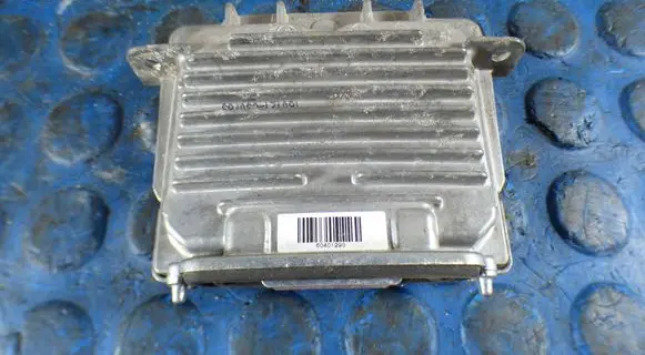 Volvo XC60 Voltage converter/converter module CART89089352 89089352 H0006100