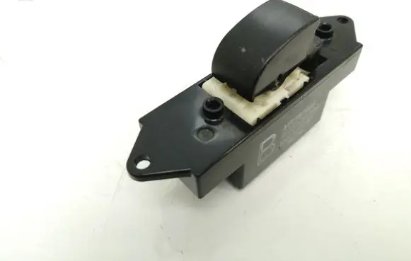 Mitsubishi ASX Electric window control switch MR587944 C8DD411MB
