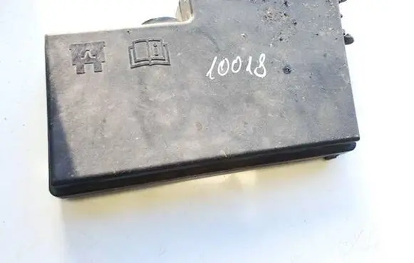 Fuse box cover