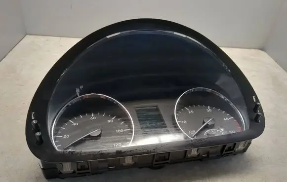 Mercedes-Benz Sprinter W906 Speedometer (instrument cluster) A9069008303 A9069021002 A9069015801