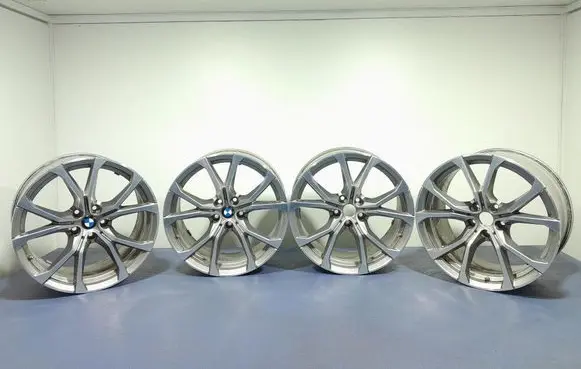 BMW Z4 E85 E86 R18 alloy rim 6883641