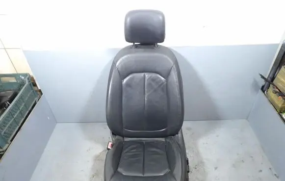 Audi A3 S3 8V Front driver seat 