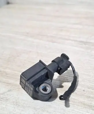 Volkswagen Golf VII Airbag deployment crash/impact sensor 5Q0907651