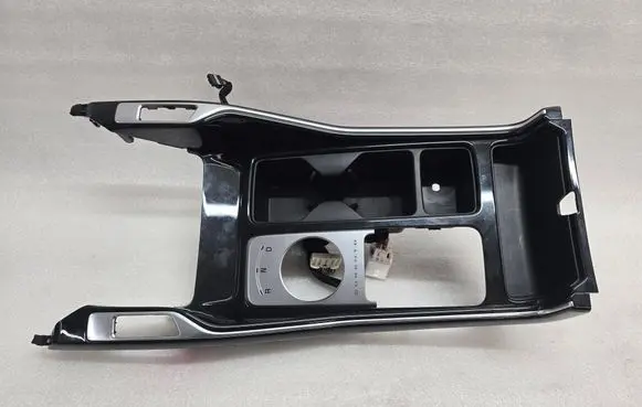 Gear shifter surround trim plastic