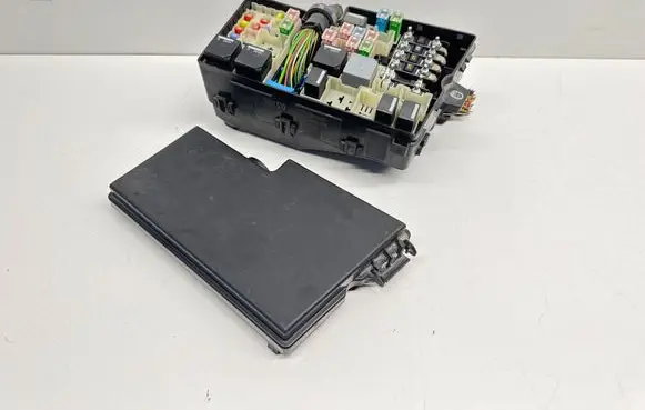Volvo V50 Fuse box set 3M5T14A142AB 318789120 518818000