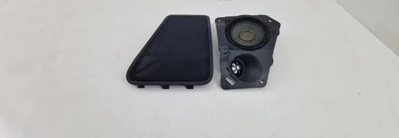 BMW 7 F01 F02 F03 F04 Parcel shelf speaker 6513915197207 9151972 18820010