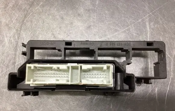 Volkswagen PASSAT B8 Other control units/modules 5Q0937503F 500919298L