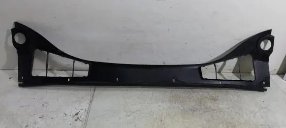 Ford Focus Wiper trim BM51-A02216-AF