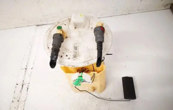 Renault Clio III Fuel level sensor 8200906204
