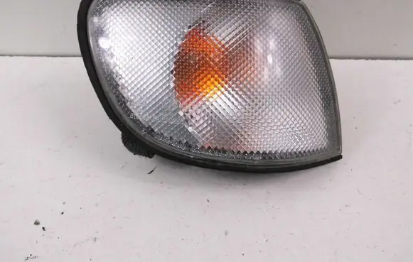 Nissan Sunny Front indicator light 