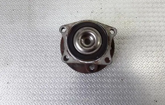Volvo S70 V70 V70 XC Rear wheel hub