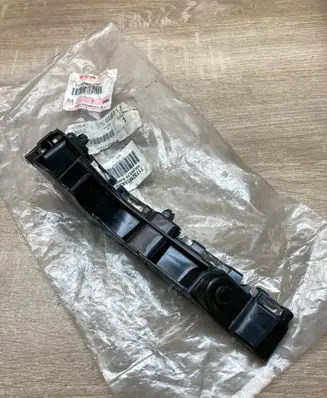 Suzuki Alto Front bumper mounting bracket 71732M68K00
