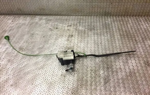 BMW 3 E92 E93 Fuel tank cap lock 6985880