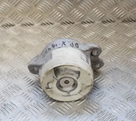 Mercedes-Benz GLC X253 C253 Engine mount bracket A2052407900