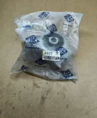 Ford Mondeo MK II Engine mount bracket 04825 4825