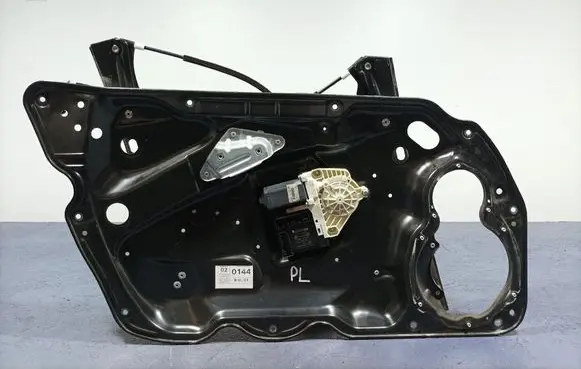 Front door window regulator with motor