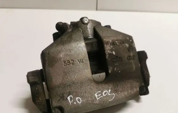 Volkswagen Eos Front brake caliper