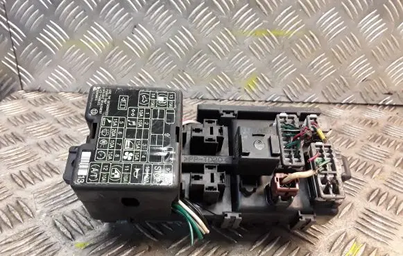 Mitsubishi Pajero Sport I Fuse box set 2323006260
