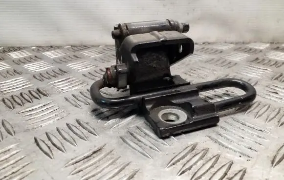 Seat Leon (1P) Front door lower hinge 6Q0831412A