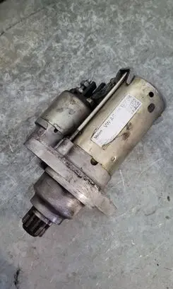Volkswagen Tiguan Starter motor 0AM911023T
