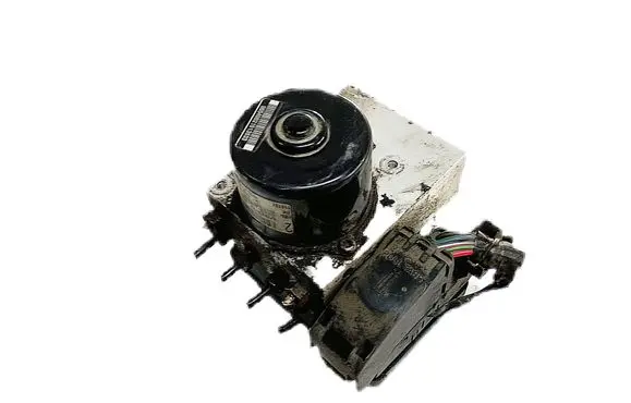 Volvo V70 ABS Pump P08671225 8671224