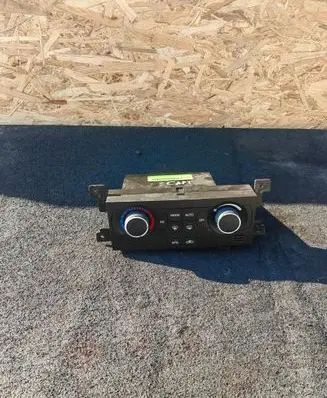 Opel Antara Climate control unit 20992735