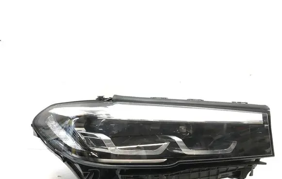 BMW 5 G30 G31 Headlight/headlamp 5A388C3 MDE15076A 5A388C404
