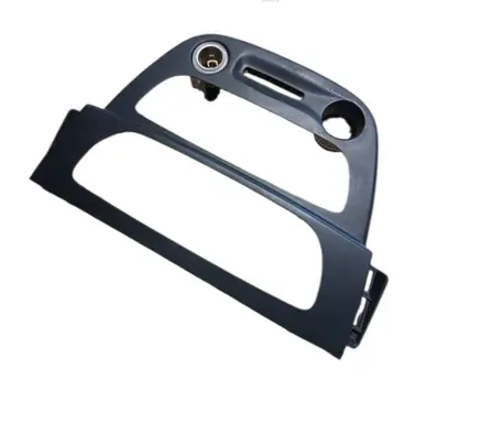 Renault Megane III Radio/GPS head unit trim 682600003R 40334M