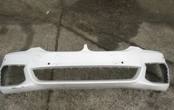 BMW 5 G30 G31 G38 Front bumper 8070201