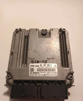 Volkswagen PASSAT B8 Engine control unit/module 04L907309M 0281030462