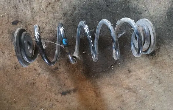 Volkswagen Scirocco Rear coil spring