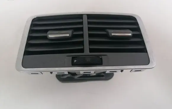 Audi A6 S6 C6 4F Rear air vent grill 4F0819203B